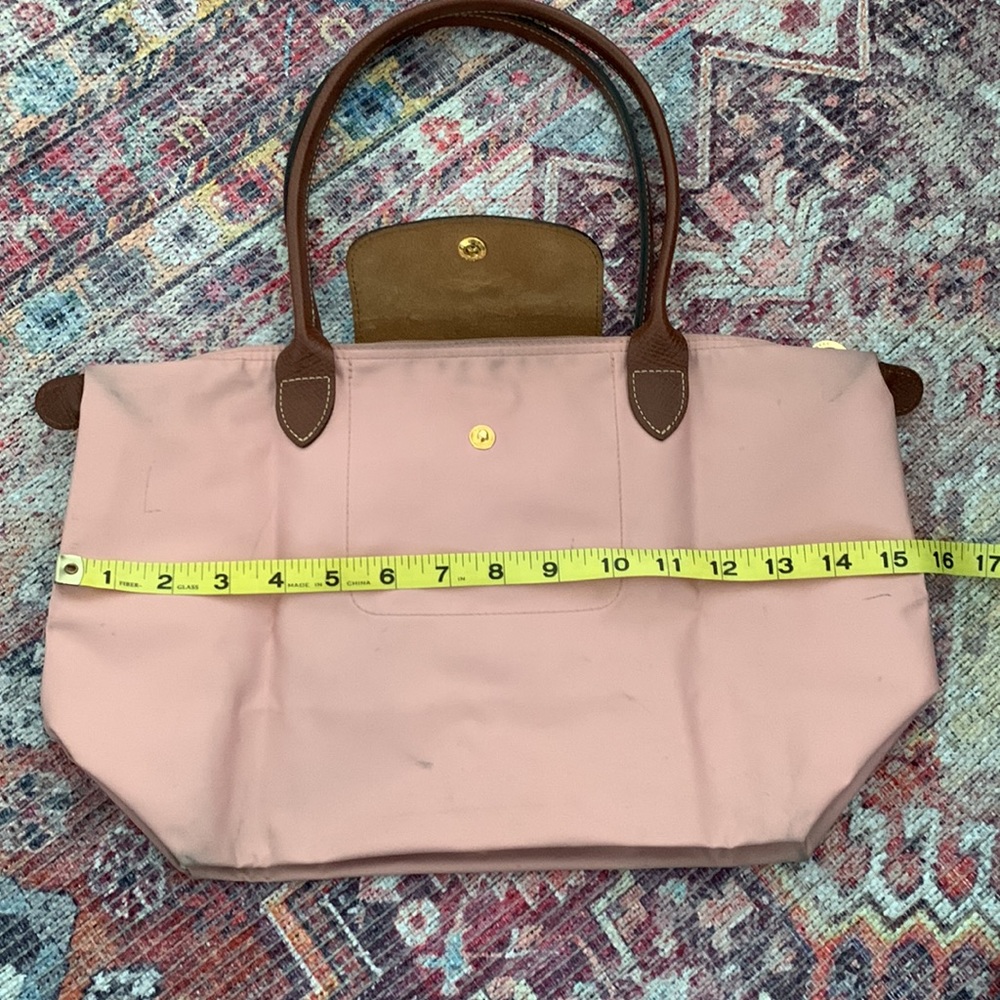 Longchamp 'Medium Le Pliage' Tote - Picture 15 of 16